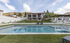 Siesta Deluxe Villa Coco